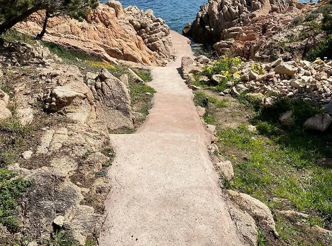 Дом отдыха Punta Grecale Ла-Маддалена